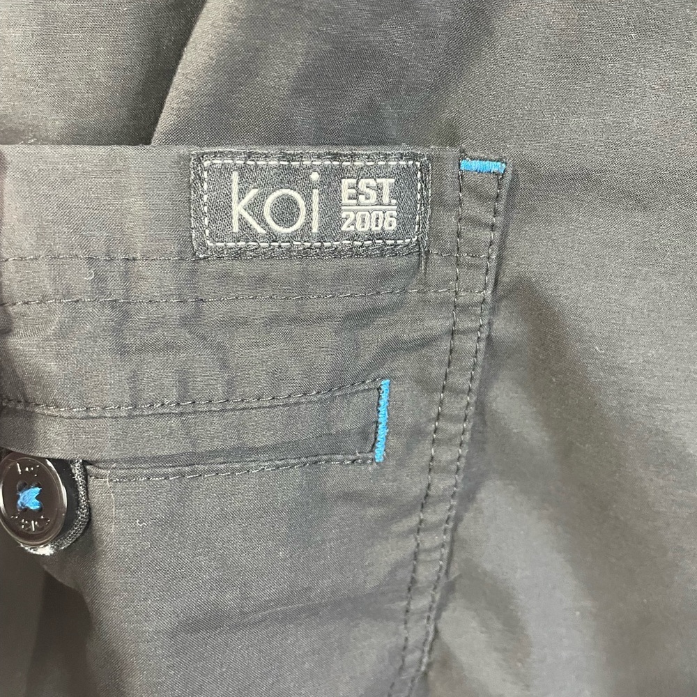 Koi Basics Medical Scrub V-Neck Black Top XL Women’s GUC - Picture 12 of 16